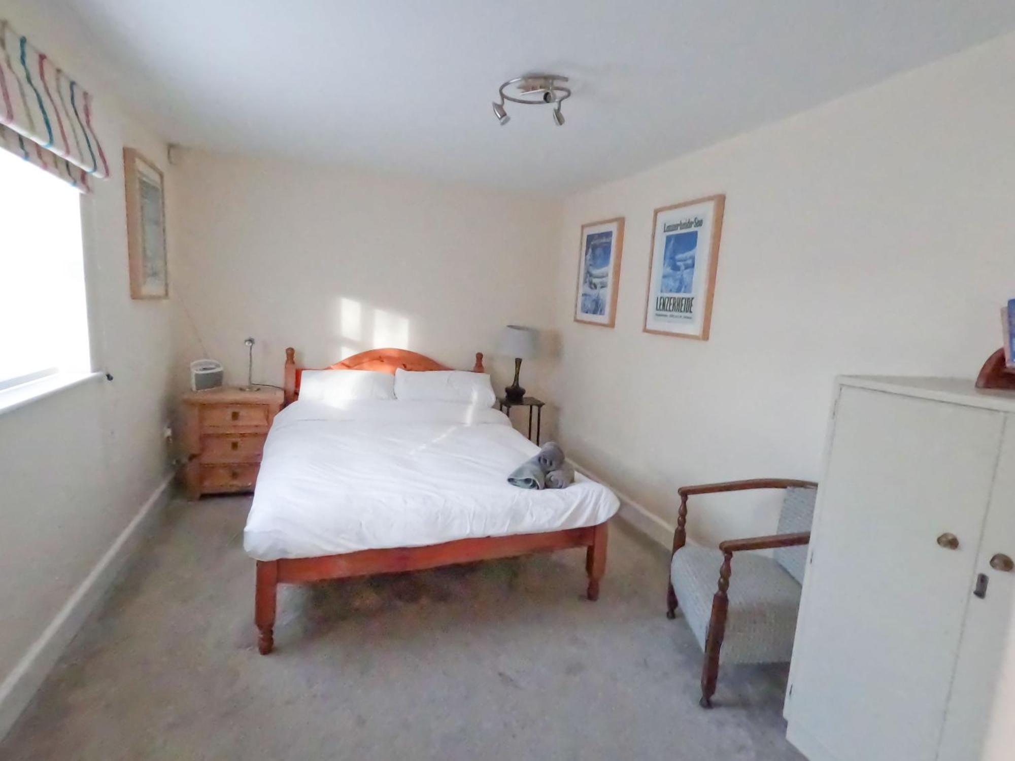 Villa Relaxing Townhouse In The Heart Of Bridport Exterior foto